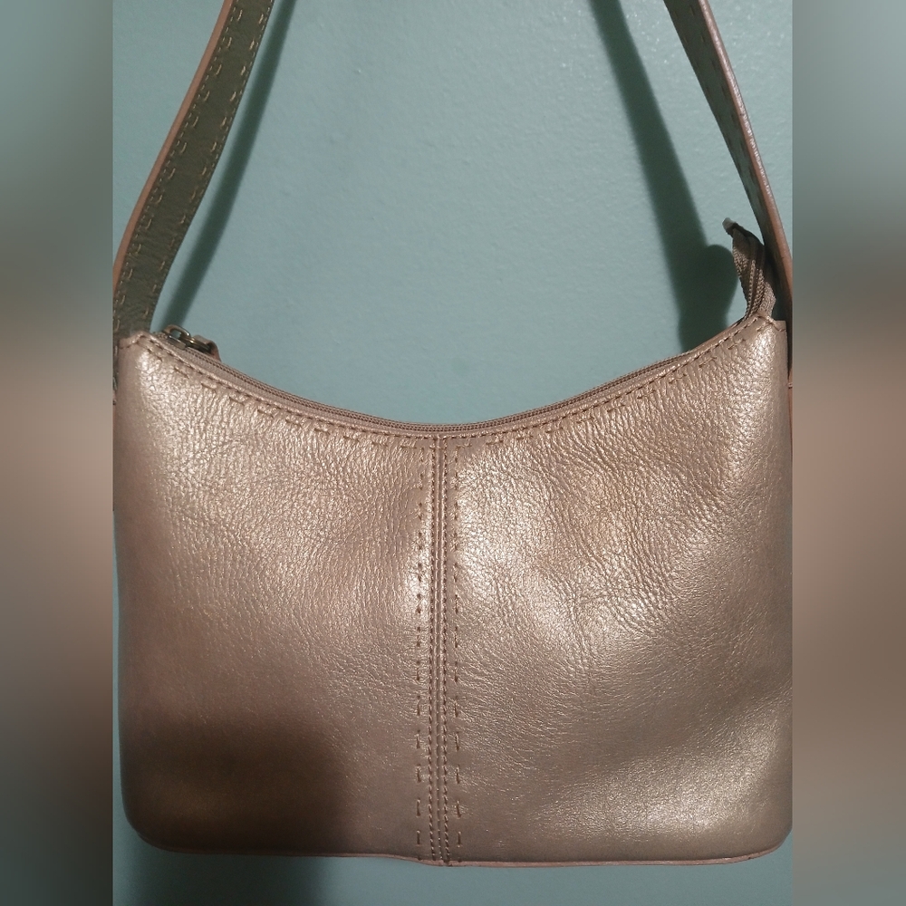 EUC Fossil Shoulder Bag - Picture 2 of 8